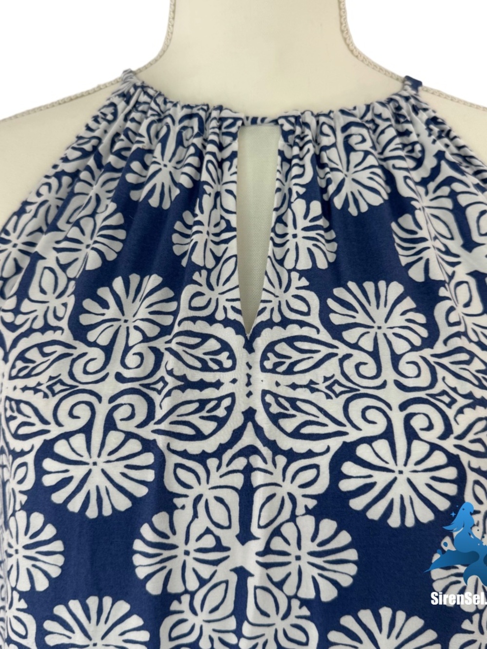 1287 Vineyard Vines Halter Dress – 2 – Blue White - Picture 2 of 13